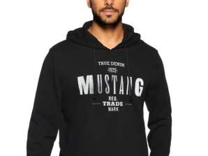 Mustang - muitas camisetas de moletom
