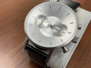 Reposte el reloj de diseño de clase 14 en una caja de regalo NUEVO y OVP