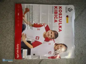 Predstavniške poljske otroške majice: Večnamenski uradni paket PZPN