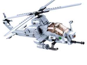 Sluban M38-B0838 - uzbrukuma helikopters