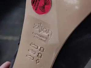 Chaussures pour femmes en cuir naturel de marque Zilian stock, 8000 paires