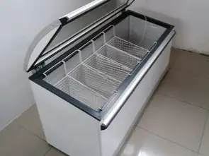 Caravell 606 Freezer for Retailers: Efficient Refrigeration Equipment - Full Truck Loads 1000 pieces