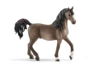 Schleich 13907 Figurine Arabian Stallion
