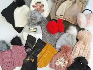 Winter package - hats, gloves, scarves, earmuffs NEW - Category A