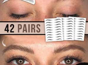 Eyebrows with 4D tattoo effect