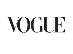 Колекція високоякісних футболок Vogue Italy - доступні різноманітні розміри та стилі