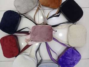 Groothandel assortiment dameshandtassen met verschillende modellen en kleurselecties uit Turkije.