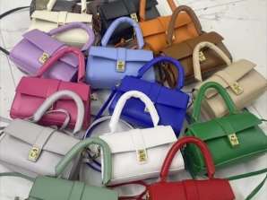 Women's handbags for wholesale with a selection of color and model alternatives.