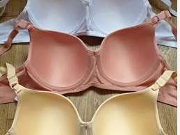 High-quality bras for women with a wide range of colors for wholesale.