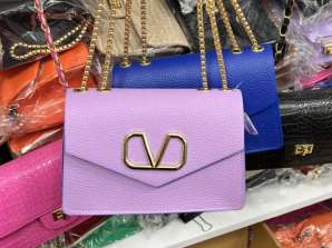 Women's handbags with fashionable accents and a selection of colour and model variations.