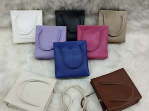 Fashionable bags for women, wholesale, various attractive design alternatives.