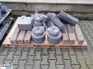 Vente aux enchères : Lot de pierres de fontaine (10 palettes) - (estimé 100 pièces)