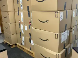 Amazonista palautetut Amazon-laatikot - Kaikki varastossa ja valmiina lähetettäväksi heti -kuvaus