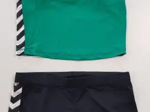 Set aus Shorts und T-Shirts der Marke HUMMEL für den Laufsport der Damen