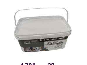 White paint at low prices and in large quantities for your customers