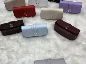 Women's handbags from Turkey wholesale at great conditions.