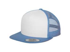 Timeless trucker hat A stylish accessory for a casual look with nostalgic flair