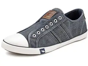 2.60 € Per paar, Voorraad: Heren sneakers, Resterende voorraad, A ware, mix karton,Groothandel, dames, heren, RESTERENDE VOORRAAD, Merk Schoenen