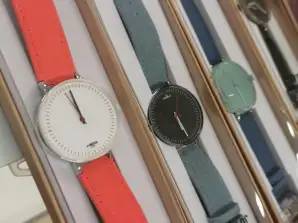 JU'STO J-WATCH Markalı İtalyan saatler toptan satışı.
