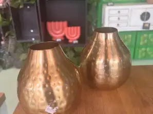 Vase metal gold coloured 14 cm 2 assorted