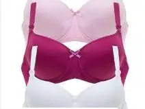 Different colors: Women's bra with an excellent fit.