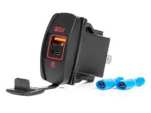 Biloplader med USB-stik Vandtæt bådformet USB C QC3.0 12V 24V AMIO 04229