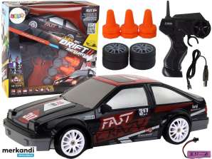 Спортивний автомобіль на радіоуправлінні R/C 1:24 чорний з змінними колесами