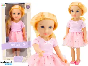 Bambola in Abito Rosa con Tulle