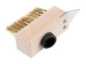 Brosse métallique pour pavés avec grattoir