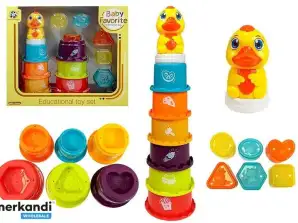 Piramide educativa per un bambino Costruisci una torre. Selezionatrice. Divertimento in acqua