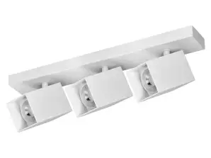 KUBAR SP 3. falra és mennyezetre szerelhető lámpa. 3xGU10. IP20. fehér