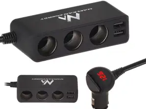 Maclean Zigarettenanzünder-Steckdosensplitter. Voltmeter. 3 Steckdosen für Zigarettenanzünder. 4xUSB. 4,8A. max. 120W. schwarz. gummiert