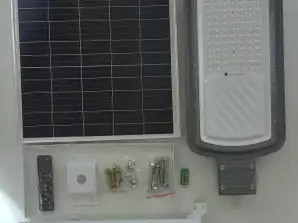 Zonne-energie led-lantaarn 100w tuin parkeren straatlantaarn met ingebouwde oplaadbare batterij