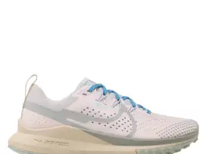 Lot de 23 paires de baskets Nike W REACT PEGASUS TRAIL 4