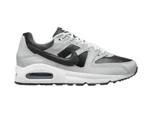 Lot de 14 baskets NIKE AIR MAX COMMAND PRM