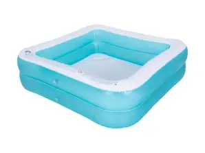 Piscina con jardín cuadrado SUNCLUB