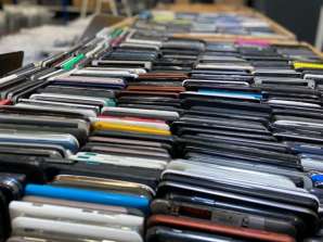 Samsung | Oppo..Smartphones mixed