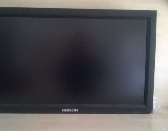 Stok fazlası Samsung LCD Ekran 32&#34;