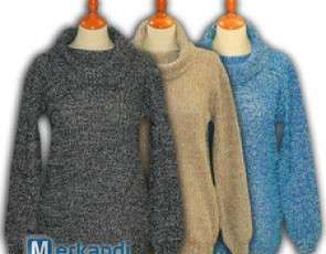 Ideal lot for shops. Women's sweater ref 2611 assorted colours. Sizes M/L - L/XL.