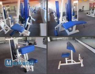 Equipo de fitness, taquillas y un solárium usado Venta
