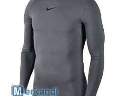 „Nike“ megztinių atsargos
