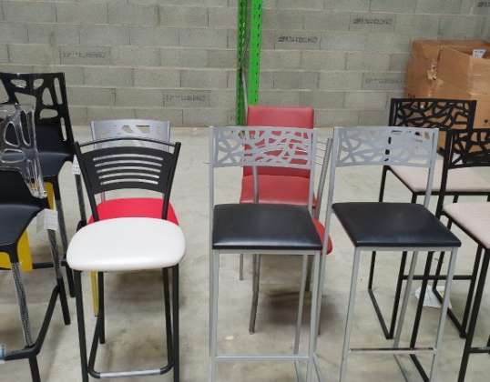 CHAISES TABOURETS FAUTEUILS de marque luisina en lot