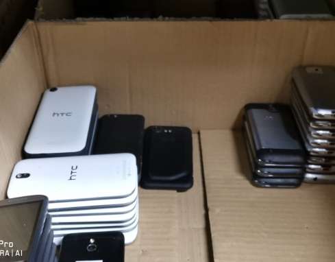 Clearance stock of 5000 pcs. HTC smartphones mixed lot