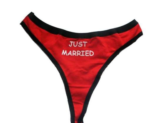 Tanga en una caja de corazón &quot;Just Married&quot;