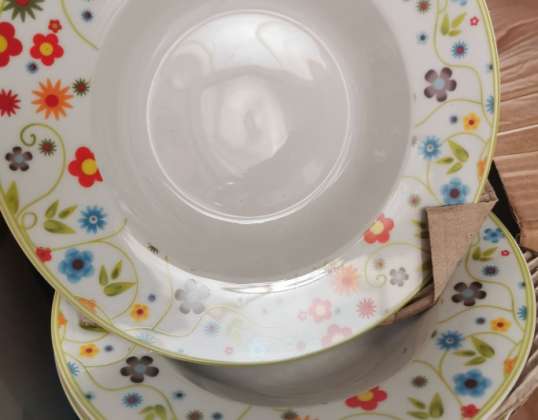 SOLD Geschirr Teller Schüsseln Porzellan Service Bone China (48*)