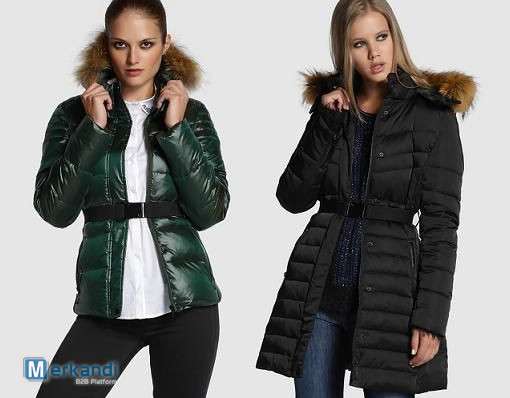 Lote variado de casacos femininos & casacos - Moda Europeia REF: 132306