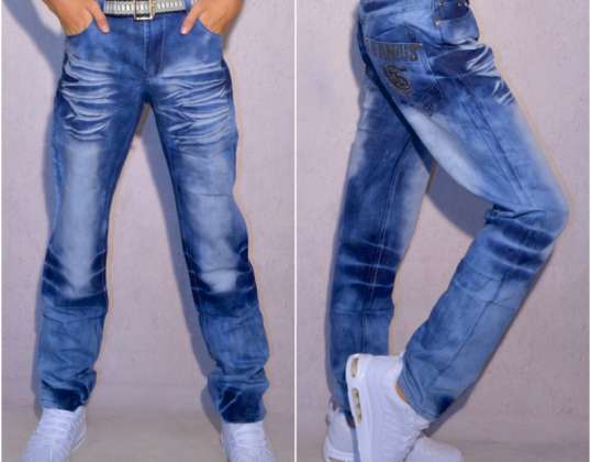 Abbigliamento per bambini ordinato su oltre 100 diversi modelli di pantaloni jeans, ..