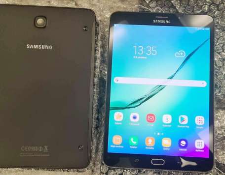 Tablet Samsung Galaxy Tab S2 8.0 (T715), 32GB LTE Black Condition: AB-