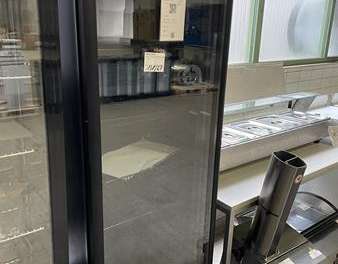 Getränkekühlschrank (neu, keine sichtb. Schäden)