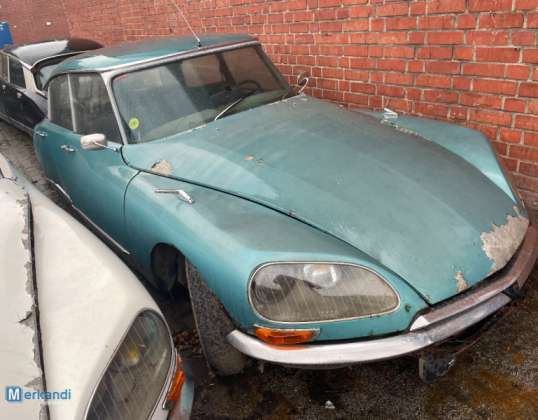 Vente aux enchères : Voiture ancienne (Citroën, D Super)